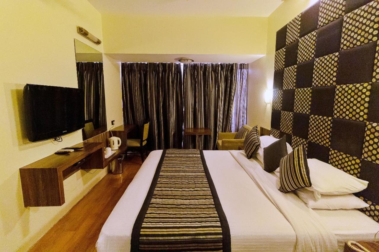 Hotel Silver Inn Mumbai Exterior foto
